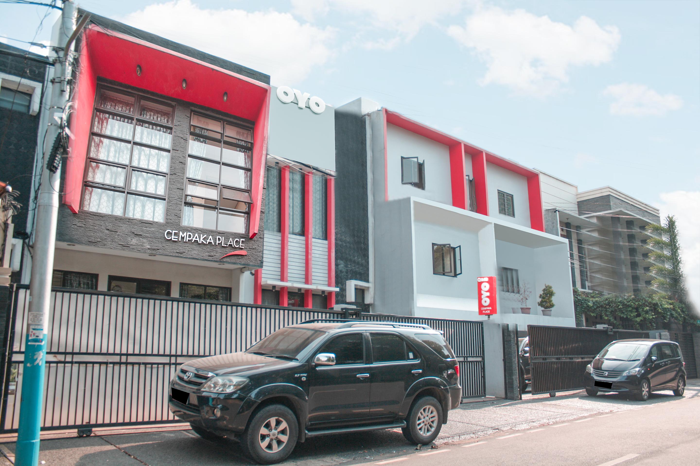 Oyo 148 Cempaka Place Homestay Yakarta Exterior foto